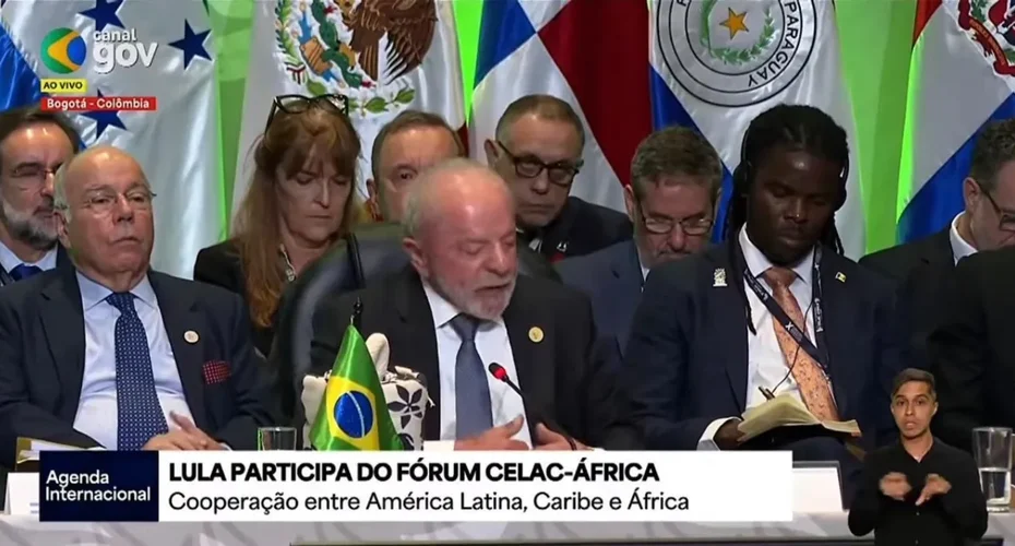 Na Colômbia, Lula critica Trump e faz discurso de cooperação com a África