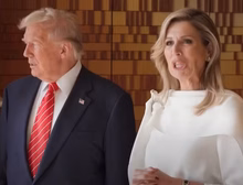 Rainha dos Países Baixos 'imita' Trump durante encontro