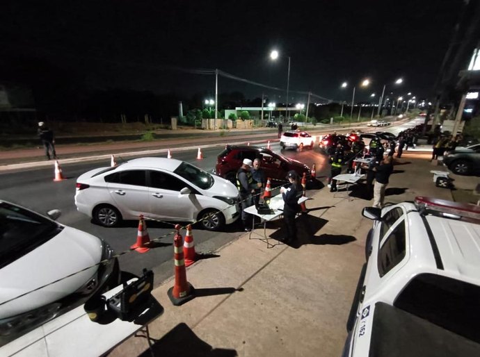 Operação Lei Seca prende dois motoristas por embriaguez e remove 34 veículos em Cuiabá