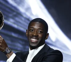 Dembélé e Bonmatí conquistam Bolas de Ouro de melhores do mundo