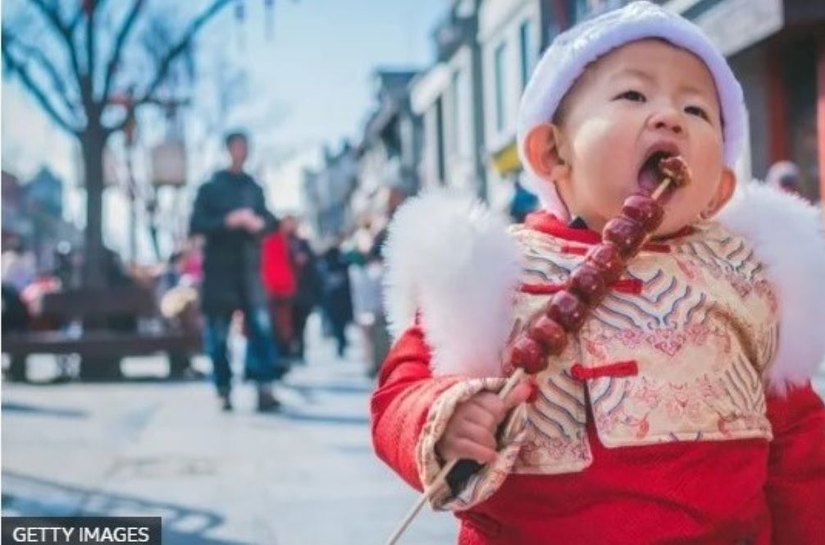 O que população em queda significa para ambições econômicas da China