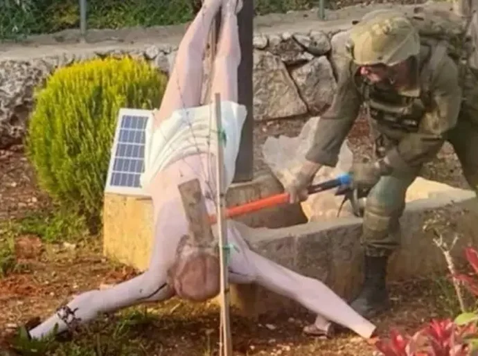 A punição de Israel contra soldados que vandalizaram estátua de Jesus no Líbano
