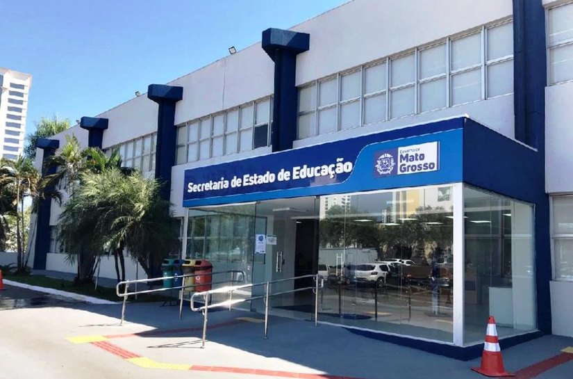 Governo de MT convocará em dezembro 342 professores concursados do cadastro de reserva