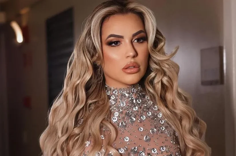 Influencer Deolane Bezerra é presa em operação contra o PCC em SP