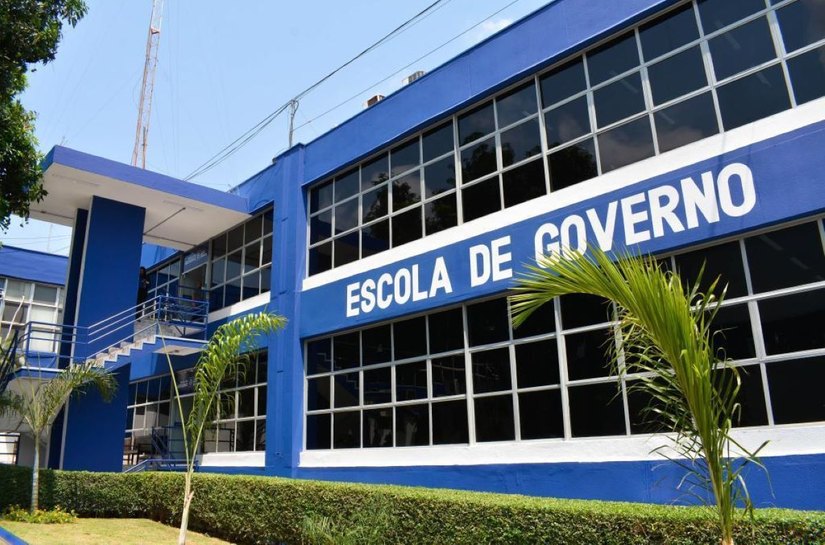 Escola de Governo oferta 300 vagas para curso online de Direito da Administração Pública