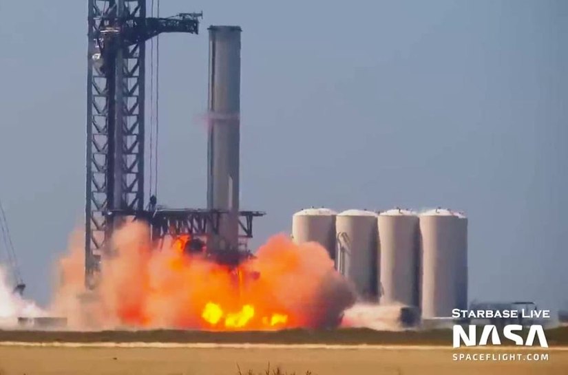 Foguete explode na fábrica da SpaceX durante teste de solo: 'Avaliando danos', diz Elon Musk