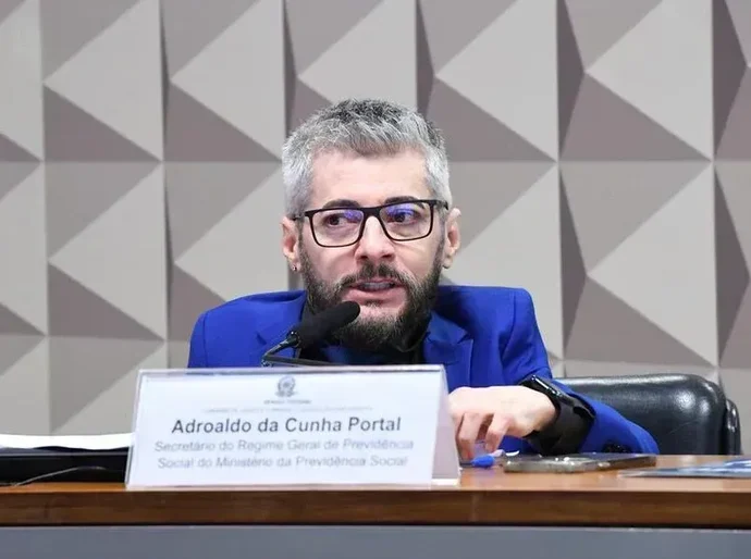 Número 2 da Previdência de Lula é preso em operação contra fraudes no INSS