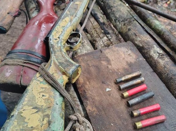 Força Tática impede invasão de terra para garimpo ilegal e apreende armas de fogo em Juruena
