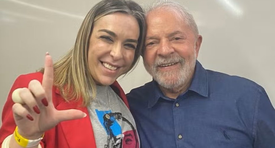Lula afirma não conhecer Roberta Luchsinger; redes sociais da empresária mostram registros dos dois juntos