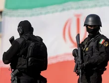 Mais de 2.000 pessoas teriam sido mortas em protestos no Irã, enquanto Trump afirma que 'a ajuda está a caminho'