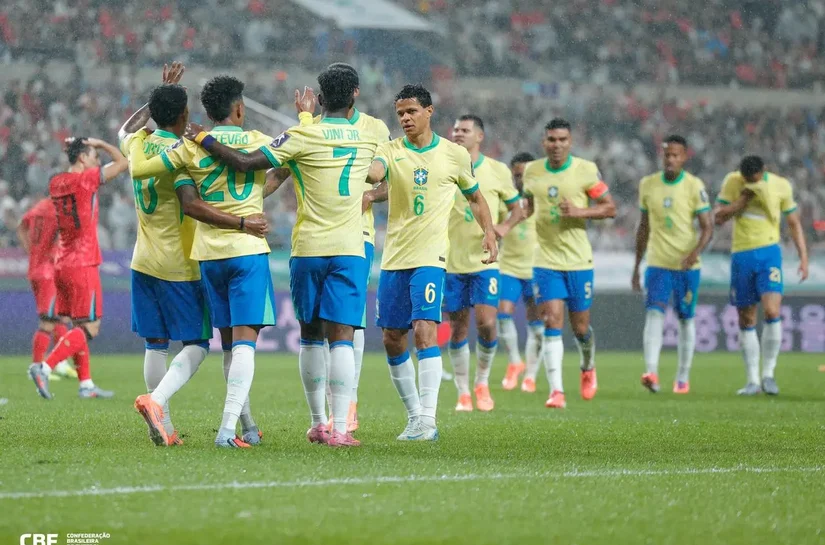 Seleção de Ancelotti goleia Coreia com magia de Estêvão, Rodrygo e Vini Jr