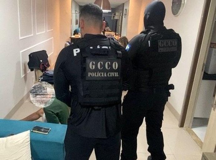 Polícia Civil cumpre mandados contra grupo criminoso envolvido em roubo a cooperativa de crédito em Cuiabá