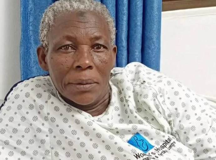 Fertilização in vitro: mulher de 70 anos dá à luz gêmeos em Uganda, segundo hospital