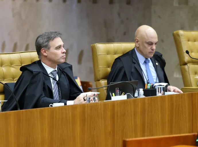 Regra do STF põe Moraes e Mendonça lado a lado em meio à crise; entenda