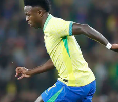 Brasil enfrenta França em fase final de preparação para Copa do Mundo