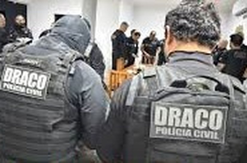 Polícia Civil deflagra operação contra grupo ligado à facção criminosa e sequestra quase R$ 3 milhões em bens