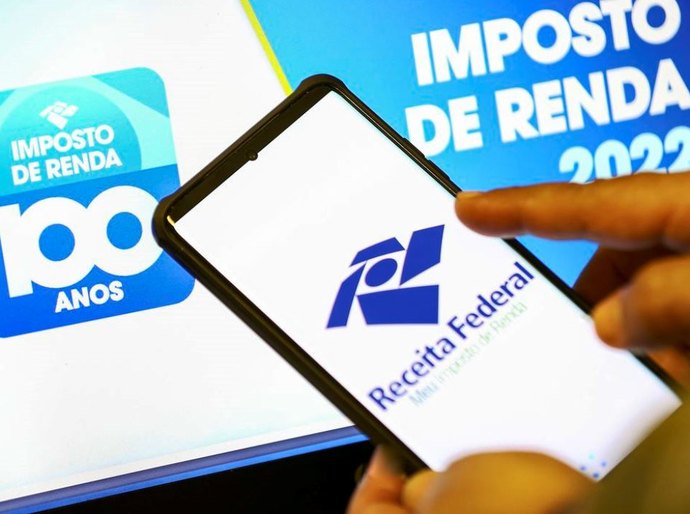 Receita paga restituições do quinto e último lote do IR 2022