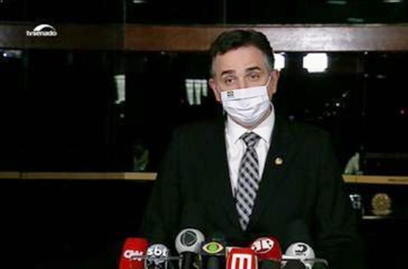 Pacheco diz que Congresso não aceitará 'retrocesso' nem 'frustração das eleições'