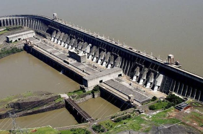 EUA anunciam acordo no Paraguai para usar energia Itaipu em projeto de IA