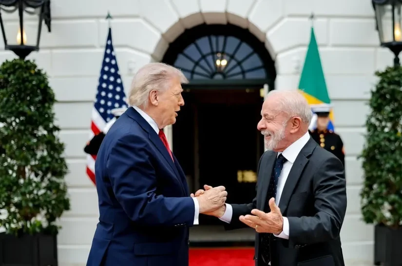 Lula ganha 30 dias, mas EUA não descartam tarifas, diz fonte