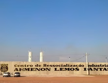 TRAIÇÃO POR TRÁS DAS GRADES: policial penal cobrava até R$ 10 mil para colocar celular nas mãos de facção em presídio de VG