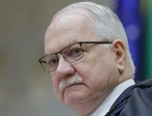 Fachin se incomoda com nova crise e sinaliza cautela sobre plenário