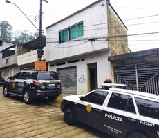 Polícia localiza em São Bernardo fábrica clandestina de bebidas ligadas à morte de 2 pessoas por intoxicação com metanol em SP