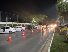 Fiscalização prende 10 motoristas por embriaguez em Cuiabá