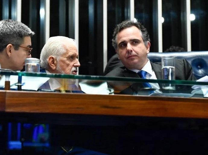 Após derrotas no Congresso, Lula faz reunião com líderes do governo nesta segunda,3