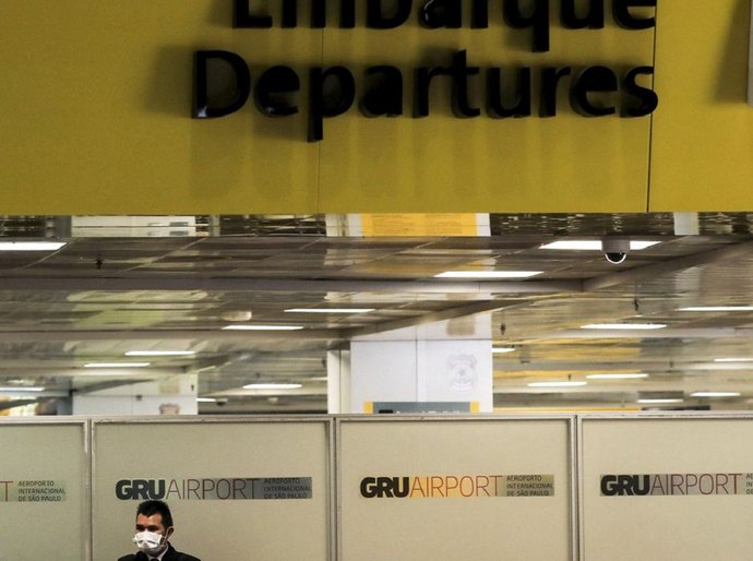 Regras sanitárias para entrar no Brasil serão adiadas em uma semana