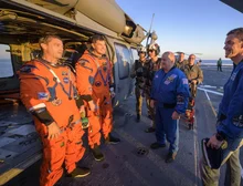 Artemis II: astronautas estão em navio de recuperação; veja próximos passos