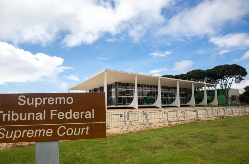 STF determina ao Congresso regulamentação da licença-paternidade