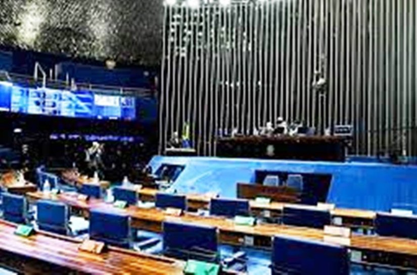 Senado aprova desoneração da folha de pagamentos até 2023; texto vai à sanção