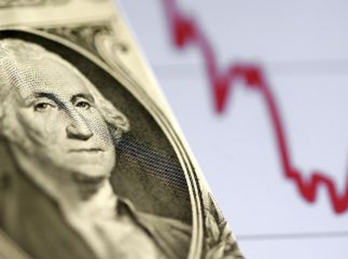 Por que o dólar está perdendo seu valor globalmente