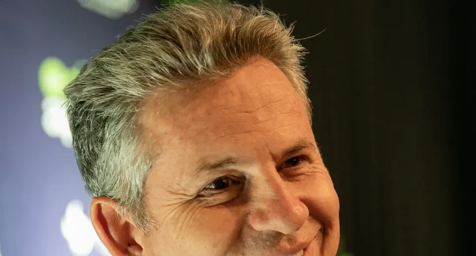 RETA FINAL AO SENADO: QUAEST PÕE MAURO COM 37%, JANAÍNA COM 23% E MEDEIROS COM 17%; SEGUNDA VAGA CONCENTRA ATENÇÕES