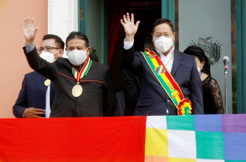 Luis Arce toma posse como presidente da Bolívia: 'Nova etapa na nossa história'