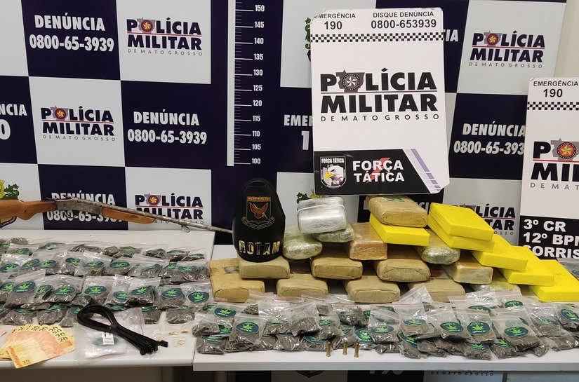 PM prende dupla e apreende 21 tabletes e 235 porções de drogas em Sorriso