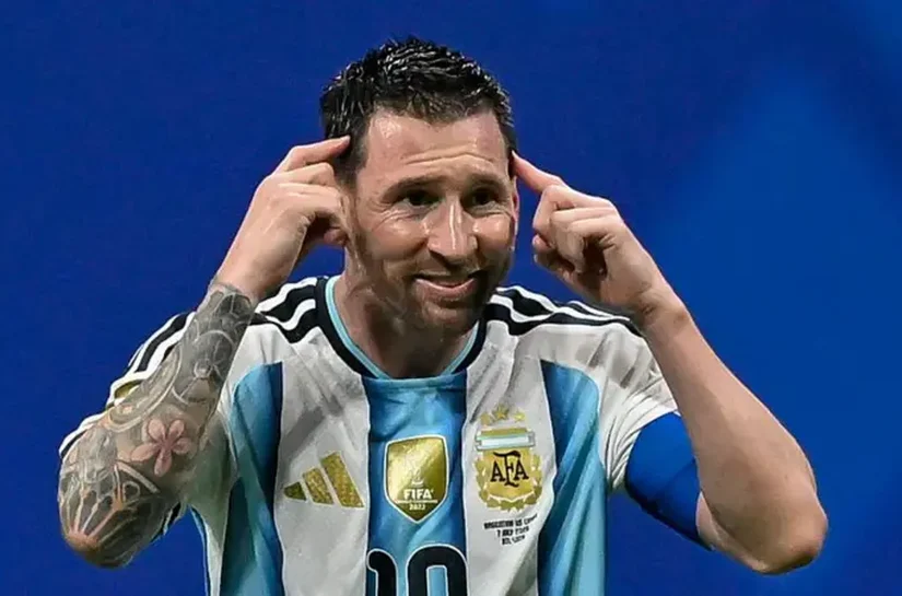 Messi é maior que Maradona? Os argumentos que colocam o jogador no topo — e, para alguns, à frente de Pelé