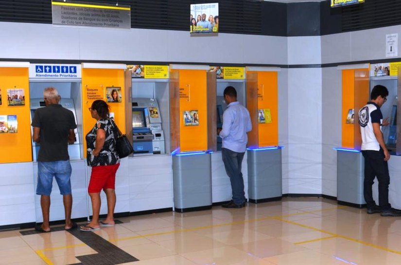 Governo paga salários dos servidores estaduais na sexta-feira,29