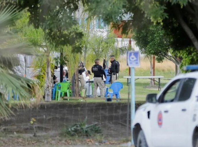 7 morrem em ataque a tiros dentro de resort no México