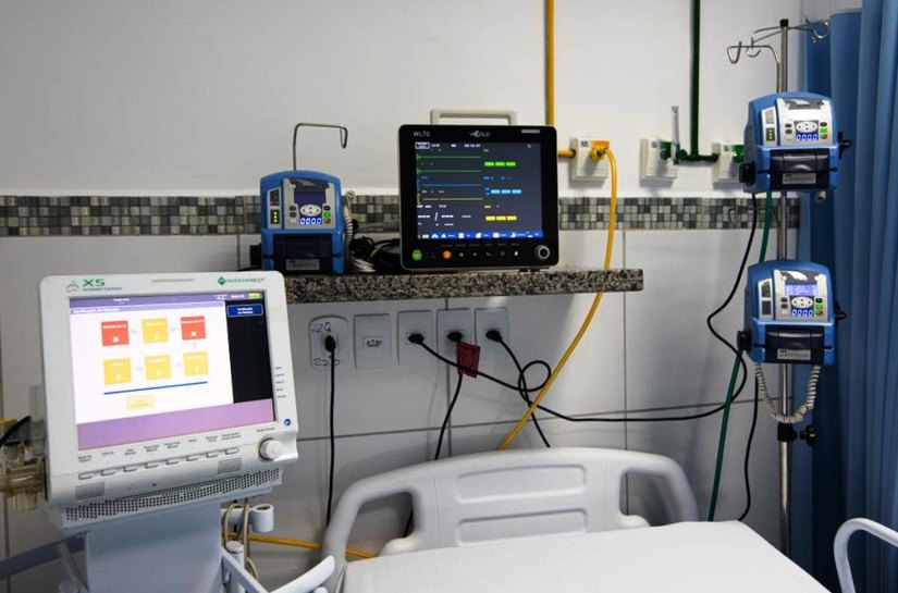 Em nota, Secretaria de Saúde de MT diz que não há médicos e enfermeiros para novos leitos de UTIs e a situação é crítica