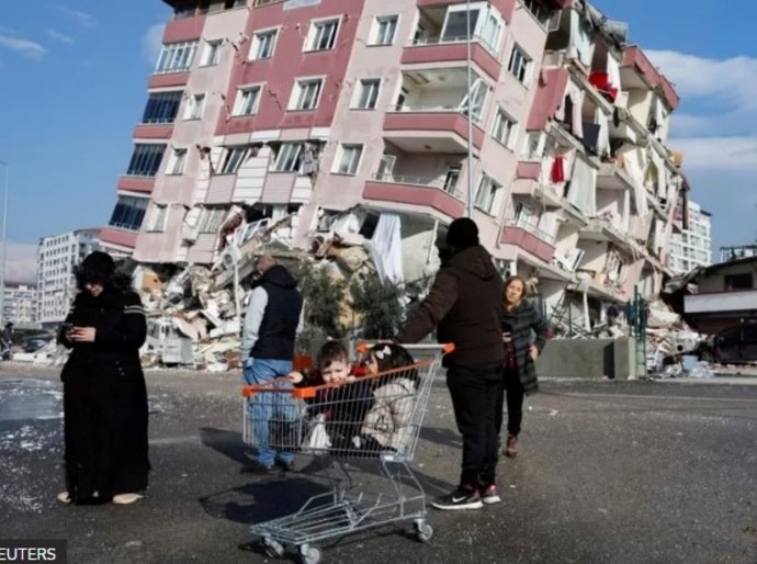 O que se sabe sobre os fortes terremotos que mataram mais de 5 mil na Turquia e Síria