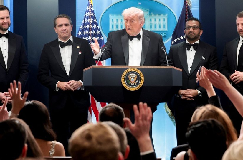 Homem atira durante jantar de Trump com correspondentes em Washington