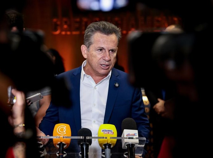 Governador Mauro Mendes recebe alta e vai continuar tratamento em casa