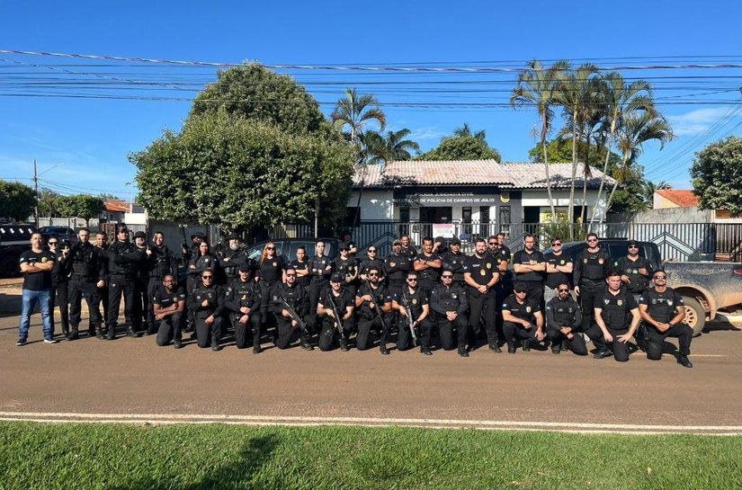 Polícia Civil cumpre 150 ordens judiciais contra alvos ligados à facção criminosa atuantes no interior de MT