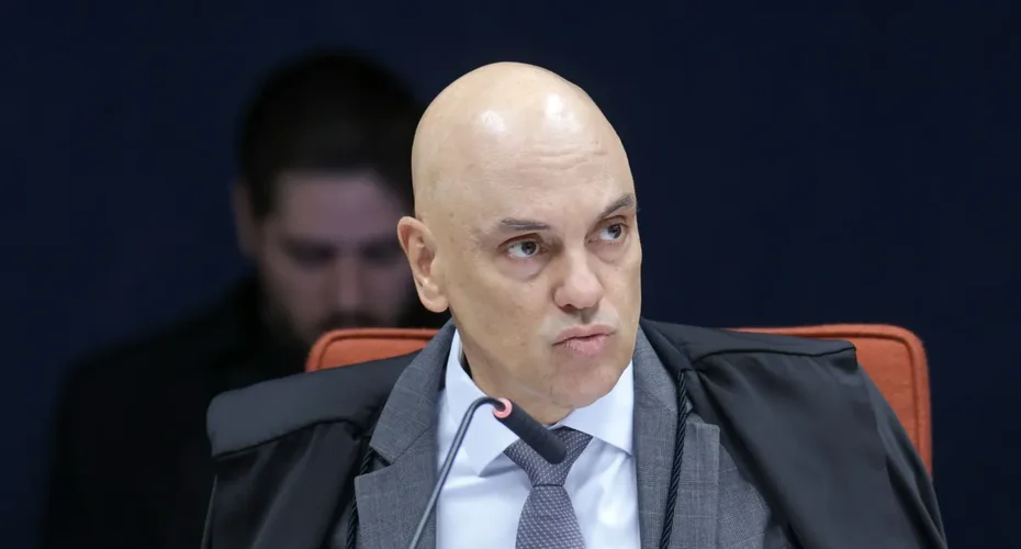 Moraes alega impertinência e desconsidera pedido sobre saúde de Bolsonaro