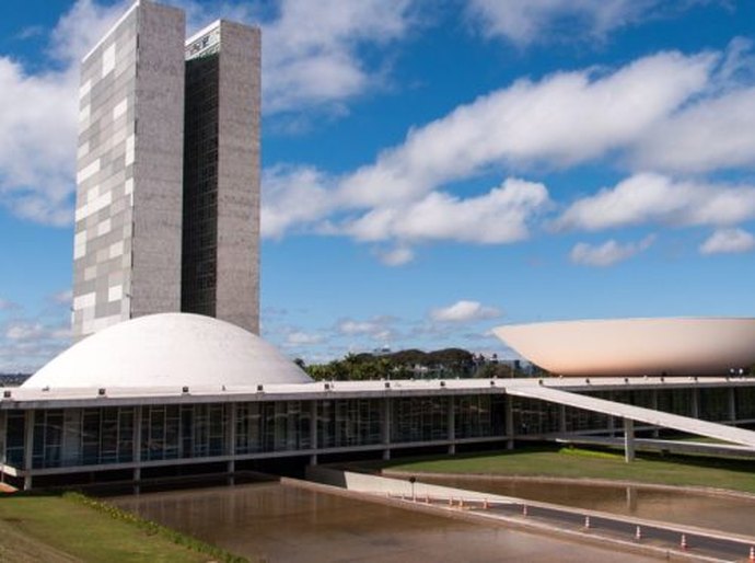 Governo busca alternativa para evitar devolução da MP da reoneração
