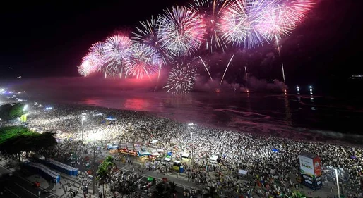 Maior Réveillon do mundo: Rio reúne mais de 5 milhões de pessoas na cidade