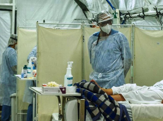 Brasil bate recorde e confirma mais de 100 mil casos de Covid-19 em 24h