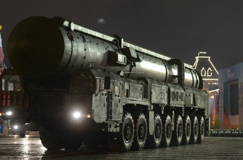 Rússia exibe seu arsenal nuclear em sua luta com a OTAN